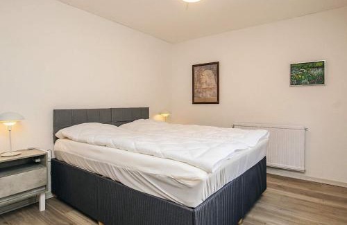 Hou Casa | 6 person holiday home in Hals
