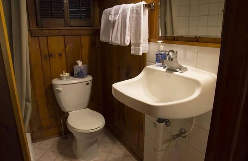Park Rapids Condominio | 6* Riverfront resort, swim. dine, Kayak, Adventure
