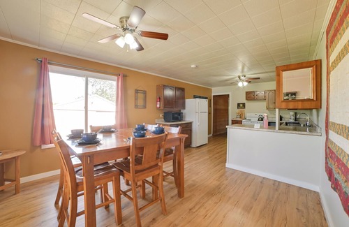 Hardin County Casa | 60-Acre Retreat: 5 Mins to Garden of the Gods