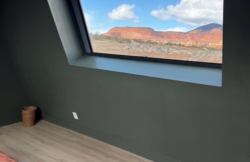 Teasdale Cabina | #60 Star-Gazing A-frame cabin 2 double beds, pet friendly, bathroom at bathhouse