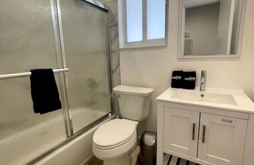 Little Ranches Apartamento | 600 apt 11 · Tranquil Studio W/ Parking 10 min to Beach/FLL