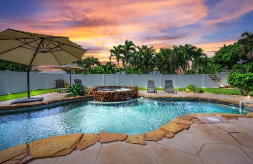 Yacht Club Casa | 608 El Dorado Parkway