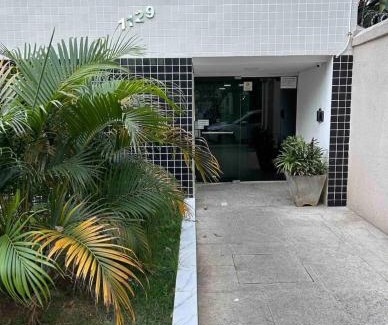 Santo Agostinho Apartamento | 61 Apartamento ao lado do Materdei, cozinha, máquina de lavar, vaga