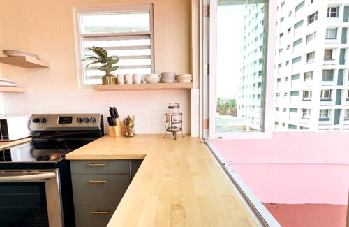 Miramar Casa | 610@Miramar- up to 40 people