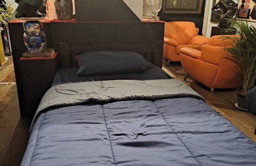 Dusit Cama Y Desayuno | 64sweet home Dusit BKK