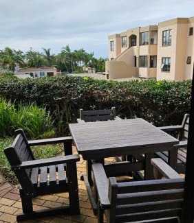 Umhlanga Apartamento | 67 The Shades - Luxury Apartment in Umhlanga - Airconditioning throughout and Inverter