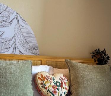 North Burnet Apartamento | 6min to Domain,12min DT, Balcony and Free Parking