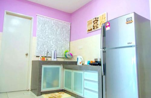 Sekinchan Apartamento | 7楼紫钞屋 Comfy Purple House with Beautiful Seaview and Paddy Field View