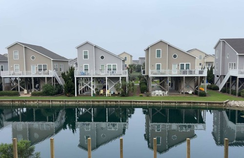 Ocean Isle Beach Casa | 7 Bedroom, 7 Bathroom Luxury Beach Home BRAND NEW FOR 2026 SEASON!