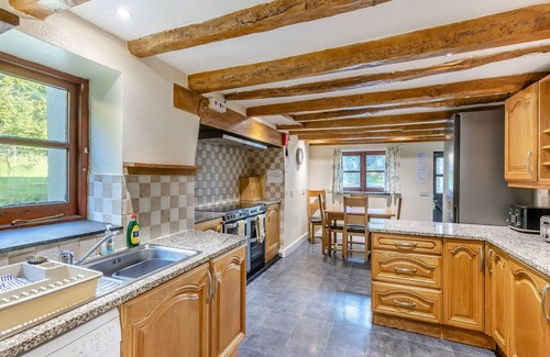 Saint Ann's Chapel Cabaña | 7 bedroom accommodation in Dunterton, near Tavistock