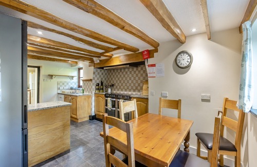 Saint Ann's Chapel Cabaña | 7 bedroom accommodation in Dunterton, near Tavistock