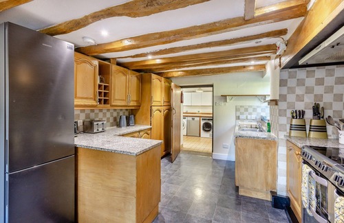 Saint Ann's Chapel Cabaña | 7 bedroom accommodation in Dunterton, near Tavistock