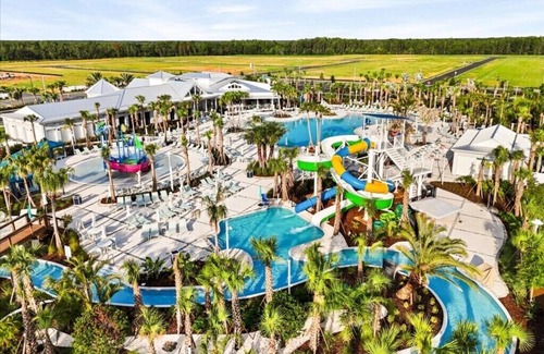 Four Corners Casa | 7 Bedrooms/4.5 Bathrooms/Windsor Cay (15794CC)