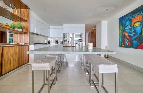 Conchas Chinas Apartamento | Impresionante condominio de lujo diseñado a medida