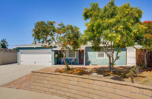 Midway City Casa | 7 Mi Huntington Beach Family Home with Patio!