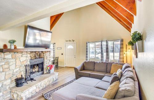 Sugarloaf Casa | 7 Mi to Big Bear Mountain Resort Winter Getaway!