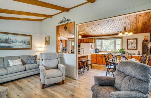 Pickett Casa | 7 Mi to Eldorado Marsh Family Home with Pool