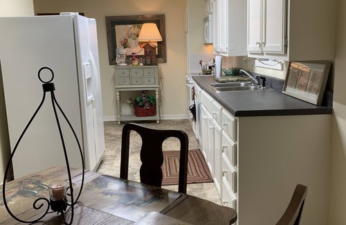 Handley Casa | 7 Miles from AT&T Stadium & Down Town Ft. Worth