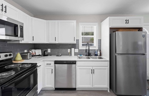 East Durham Casa | 7 Min walk to Golden Belt - 4 Min Drive to Downtown - 7 to Duke