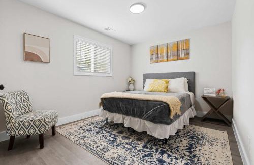 East Durham Casa | 7 Min walk to Golden Belt - 4 Min Drive to Downtown - 7 to Duke