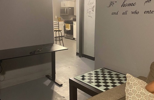 Weequahic Apartamento | 7 minutes away from your next flight!