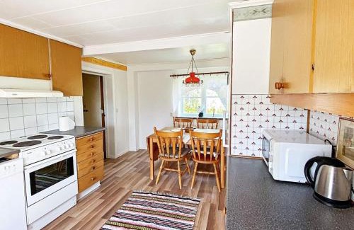 Almeboda Casa | 7 person holiday home in ÄLMEDBODA