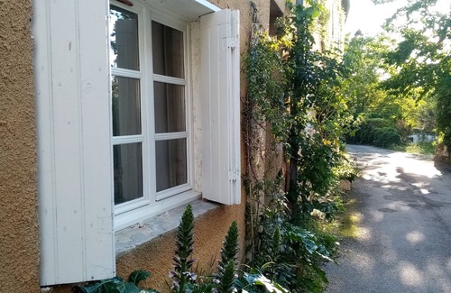 Sainte-Anastasie Apartamento | 70 m² in Vic Ste Anastasie between Nîmes and Uzès, in the heart of the Gardon gorges