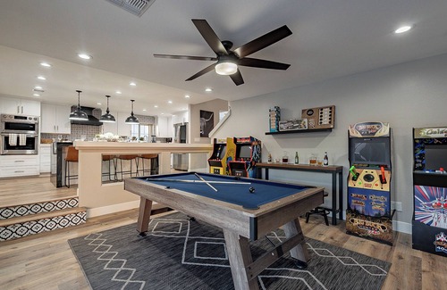 Scottsdale Ranch Casa | 7BR/4BATH Escape SC w/HEATED Pool, Billiards, Arcade Room, Hot Tub & Mini Golf