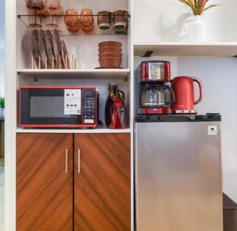 Landover Hills Apartamento | 7even Clouds Éclair- Cozy basement nest near NE DC