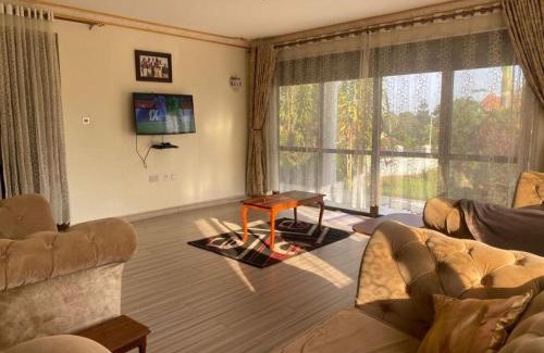 Entebbe Villa | 7Jon Babiha