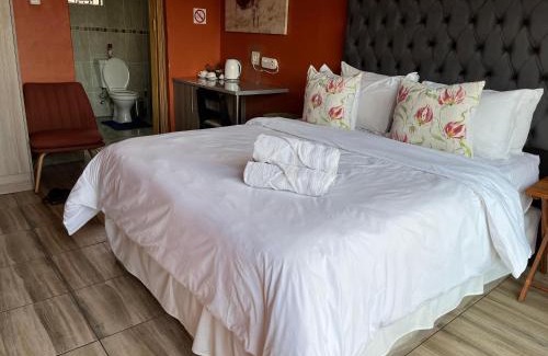 Zeerust Casa | 7th Dimension Guesthouse