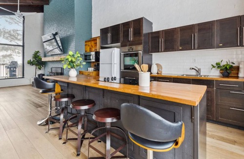 The Blue Mountains Chalet De Esquí | 8 Bedroom Blue Mountain Chalet with Ping-Pong - 218 Arlberg