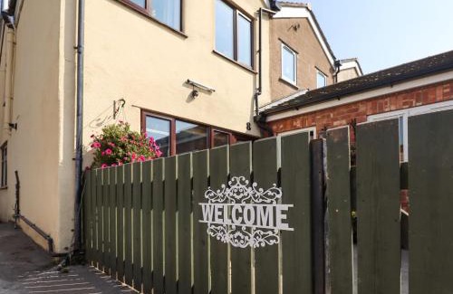 Ormskirk Casa | 8 Heatons Bridge Road