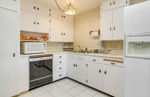 Youngtown Casa | 8 Mi to State Farm Stadium: Home in Youngtown