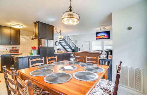 Unaka Casa | 8 Mi to Tellico Plains: House & Cabin Near Trails!