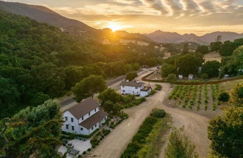 San Luis Obispo Casa | 8 Mile House Deluxe