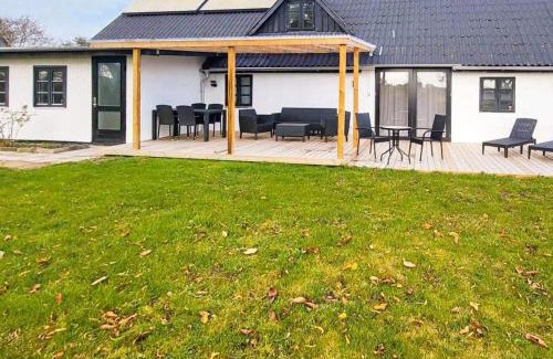 Sakskobing Casa | 8 person holiday home in Sakskøbing-By Traum