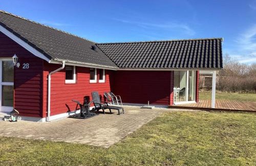 Brovst Casa | 8 person holiday home in Brovst-By Traum