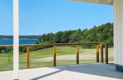 Uddevalla Municipality Casa | 8 person holiday home in UDDEVALLA-By Traum