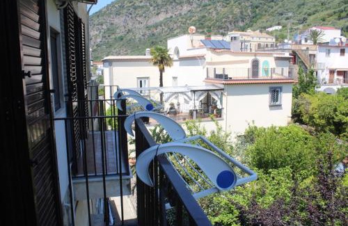 Meta Casa | 80062 Cute House - De Vivo Realty Meta di Sorrento