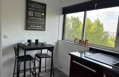 Fresnes Apartamento | 82 m2 /Modern/Free parking/Metro 14 10min + RER B 7 minutes away