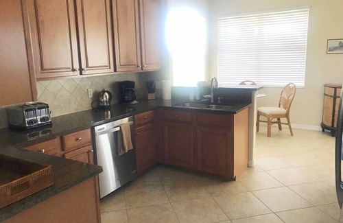 Braden River Casa | 8304-102 Gorgeous golf and lake view coach home next to pool