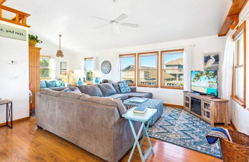 Avon Casa | 8342 - Lifesaver's Haven