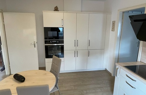 Riegelsberg Apartamento | 85 m² con jardín y garaje privado para 6 personas – Apartamento « Rosie »