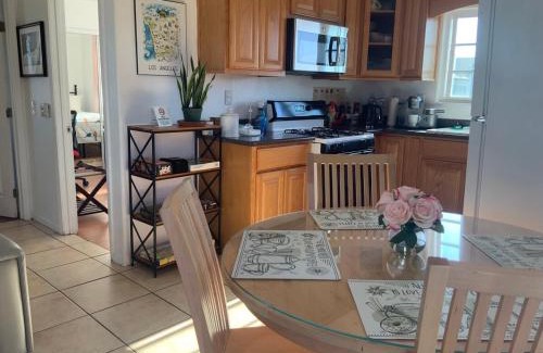 South Gate Apartamento | 8670 San Carlos - South Gate CA - The Best 2 Rooms