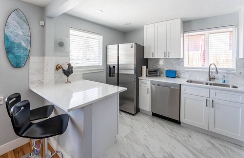Scenic Heights Apartamento | 8675 W 63rd Pl · Hidden Gem of Arvada!