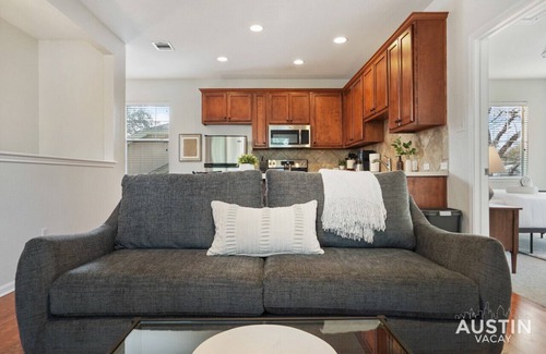 Clarksville Casa | 8th #C xxxxxxxxxxxxx