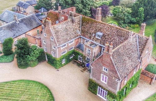 Polebrook Cabaña | Alojamiento de 9 habitaciones en Hockwold, near Thetford