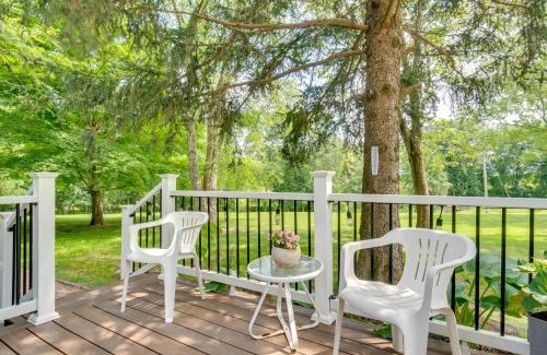 Frederick Casa | 9 Mi to Downtown Rushville Cozy Getaway with Grill
