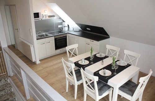 Vollerwiek Apartamento | ¡Nuevo en 2018! Piso luminoso de 90 m2, apto para niños